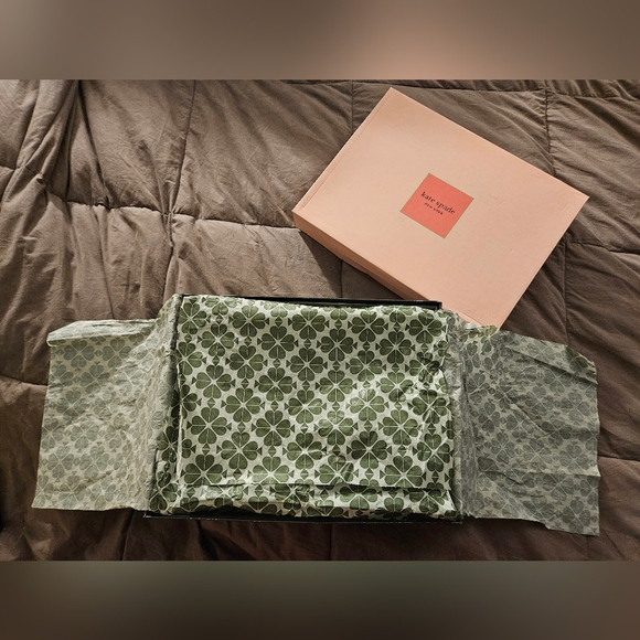 Kate Spade Pink Empty Gift Box Green Tissue Paper Dust Bag Shopping Set Boots - Picture 5 of 15